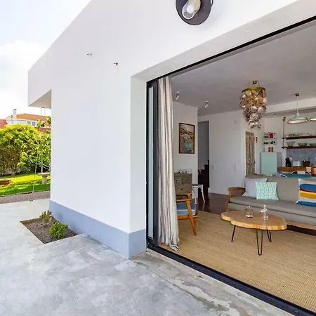 Surfer's Dream Chic Shack - Epic Ocean View